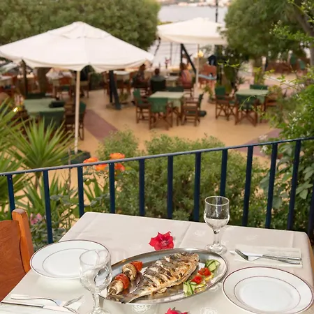 Отель Alinda Hotel Алинда