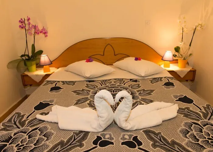 Alinda Hotel Hotel 2*