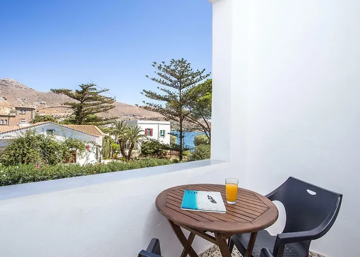 Alinda Hotel 2* Alinda (Leros)