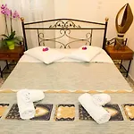 Alinda Hotel 2*