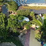 Alinda Hotel 2*