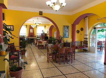 Alinda Hotel 2*